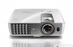 Кинотеатральный проектор BenQ W1080ST+